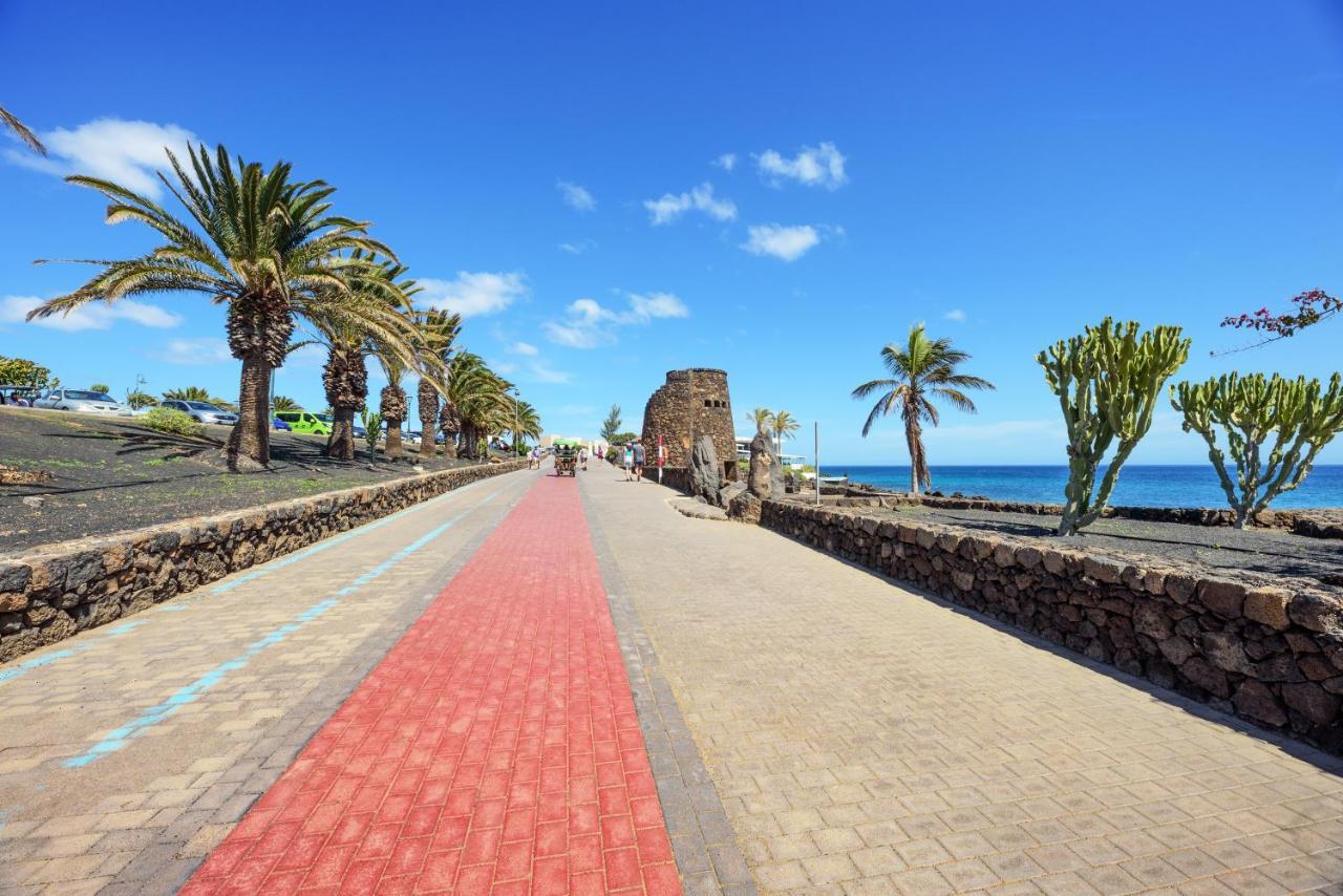 Lanzahost Casa Cala Apartment Costa Teguise Exterior photo